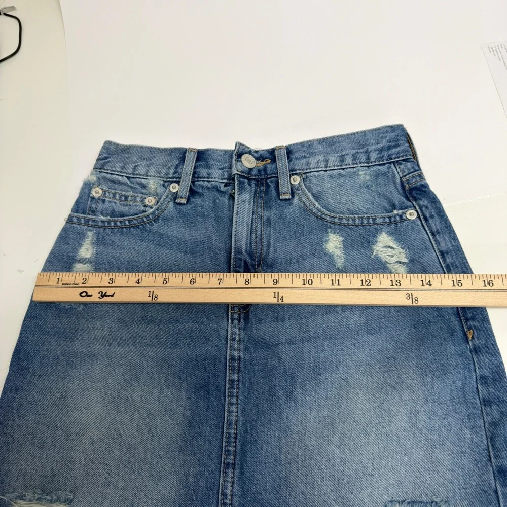Gap 1969 Womens Distressed‎ Denim Mini Skirt Medium Wash Raw Hem 24R Cotton - Picture 7 of 8